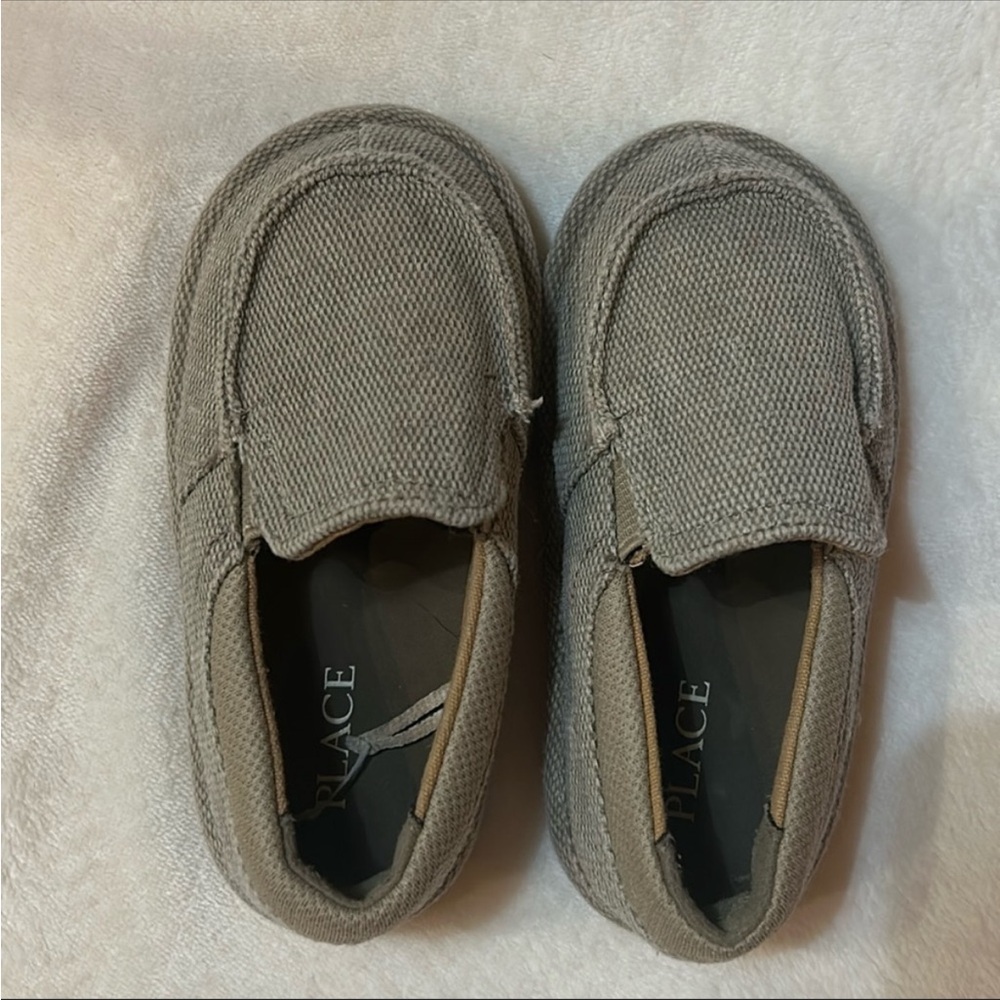The Children’s Place slip on shoes